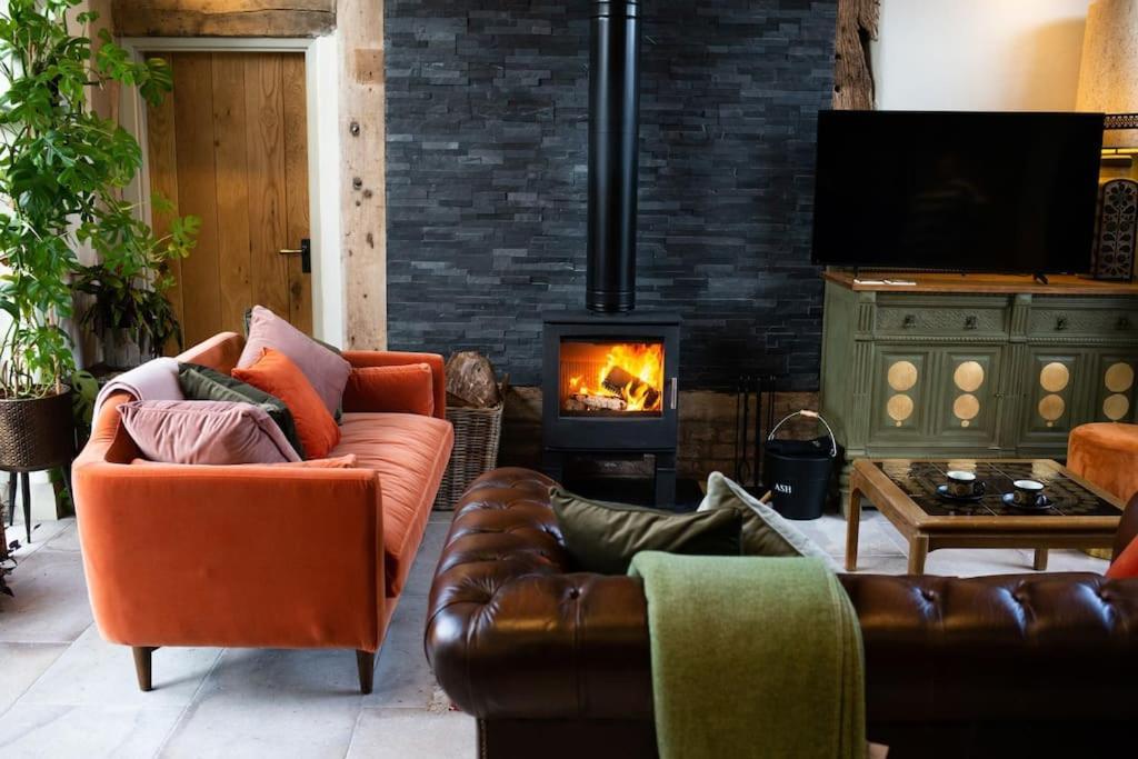 The Cart House - Beautiful Contemporary Barn - Hot Tub Διαμέρισμα Bridgnorth Εξωτερικό φωτογραφία