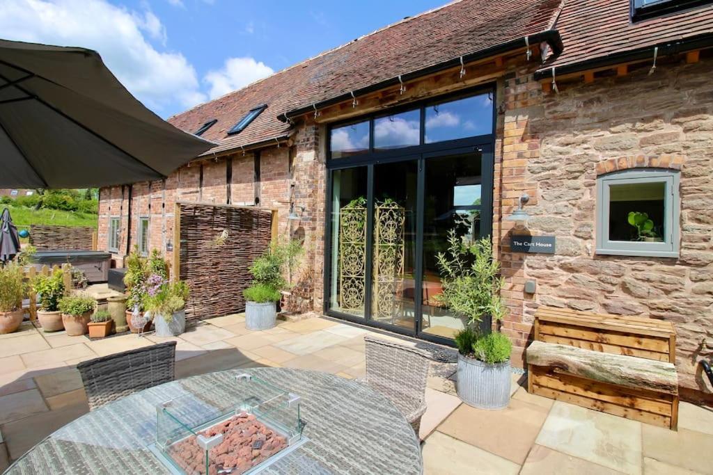 The Cart House - Beautiful Contemporary Barn - Hot Tub Διαμέρισμα Bridgnorth Εξωτερικό φωτογραφία